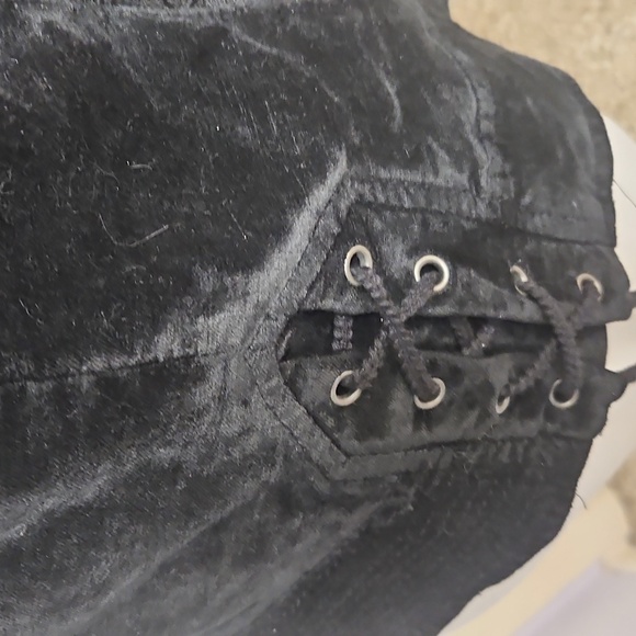 Free Peopke Black Velvet Jacket - Picture 6 of 14